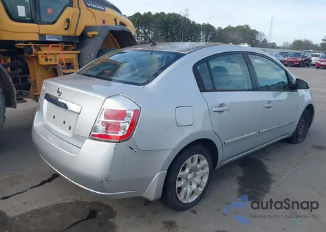 2010 Nissan Sentra 2.0S z USA, uszkodzony, nr VIN 3N1AB6AP8AL628036